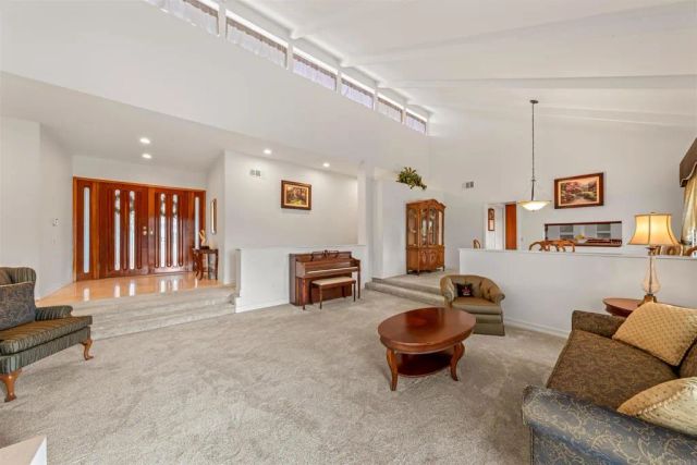 2886 Windwood Way, El Cajon, CA 92019