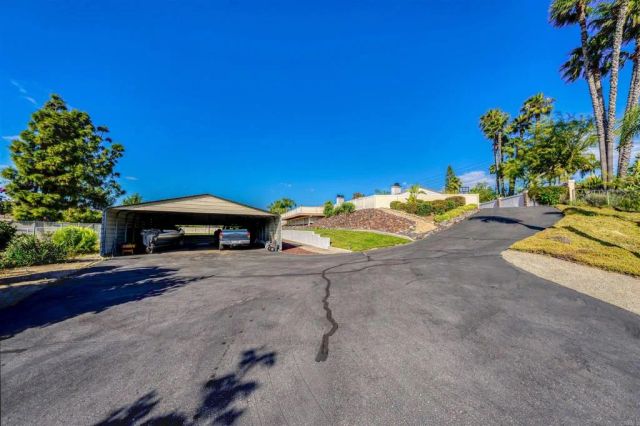 2886 Windwood Way, El Cajon, CA 92019