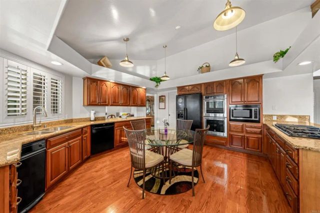 2886 Windwood Way, El Cajon, CA 92019