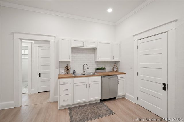 826 Catherine Place, New Albany, IN 47150