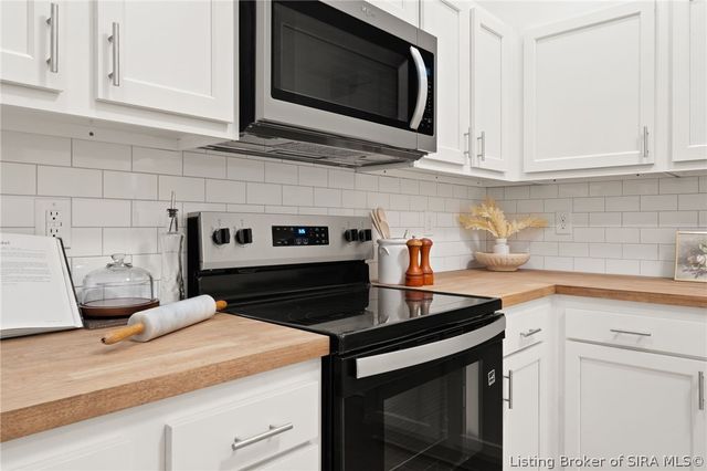 826 Catherine Place, New Albany, IN 47150