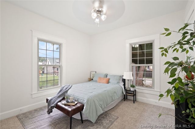 826 Catherine Place, New Albany, IN 47150