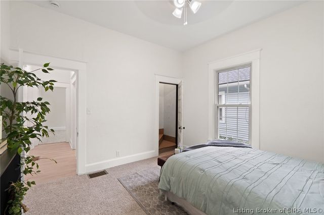 826 Catherine Place, New Albany, IN 47150