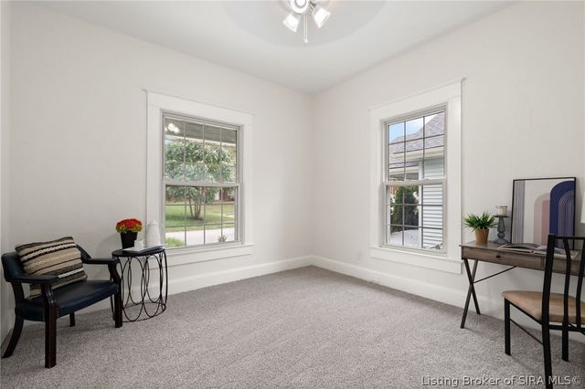 826 Catherine Place, New Albany, IN 47150