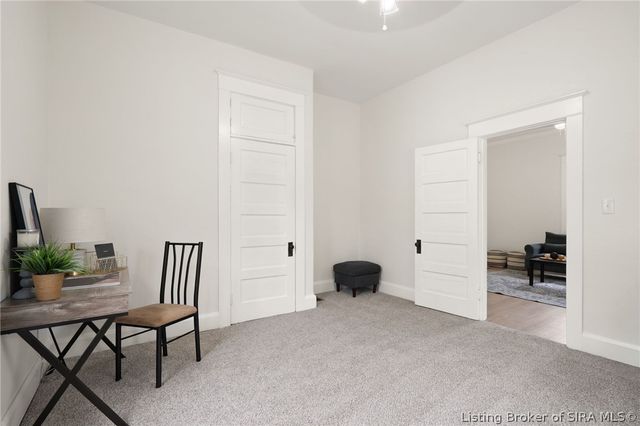 826 Catherine Place, New Albany, IN 47150