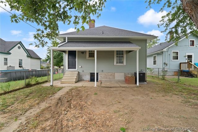 826 Catherine Place, New Albany, IN 47150