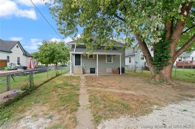 826 Catherine Place, New Albany, IN 47150