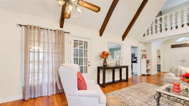 9127 W 91st Terrace, Overland Park, KS 66212