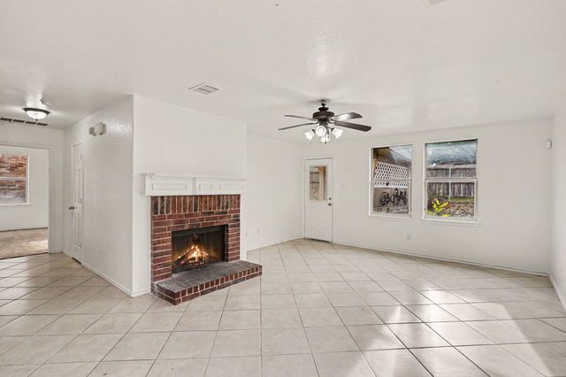 7656 Sienna Ridge Lane, Fort Worth, TX 76131