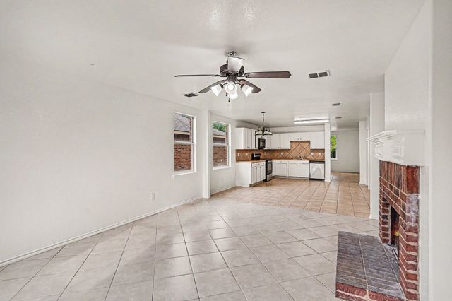 7656 Sienna Ridge Lane, Fort Worth, TX 76131