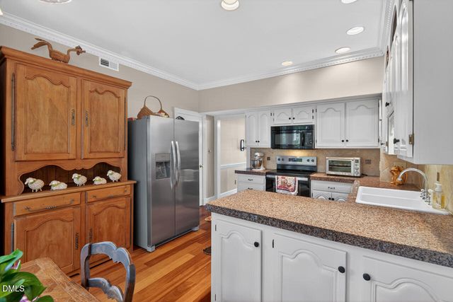 109 S Drawbridge Lane, Cary, NC 27513