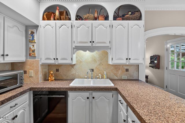 109 S Drawbridge Lane, Cary, NC 27513