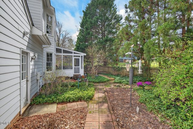 109 S Drawbridge Lane, Cary, NC 27513