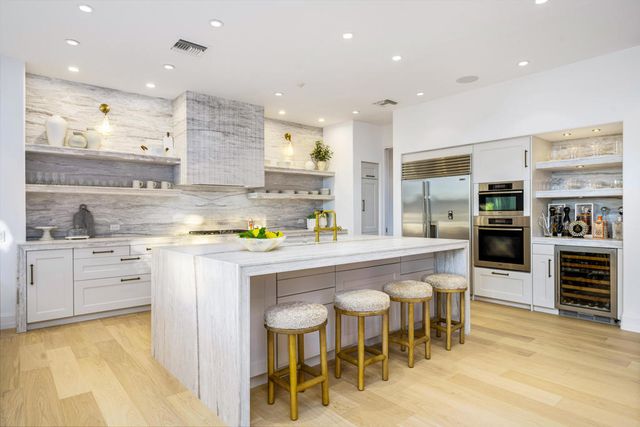 53188 Via Palacio, La Quinta, CA 92253