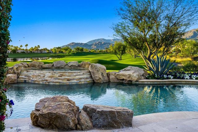 53188 Via Palacio, La Quinta, CA 92253