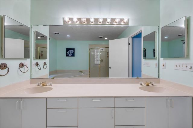 1707 BEACON STREET, New Smyrna Beach, FL 32169