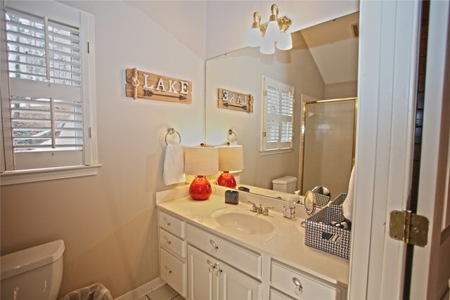 110 Nautica Point, Six Mile, SC 29682