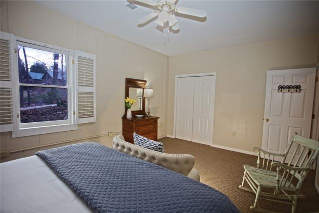 110 Nautica Point, Six Mile, SC 29682