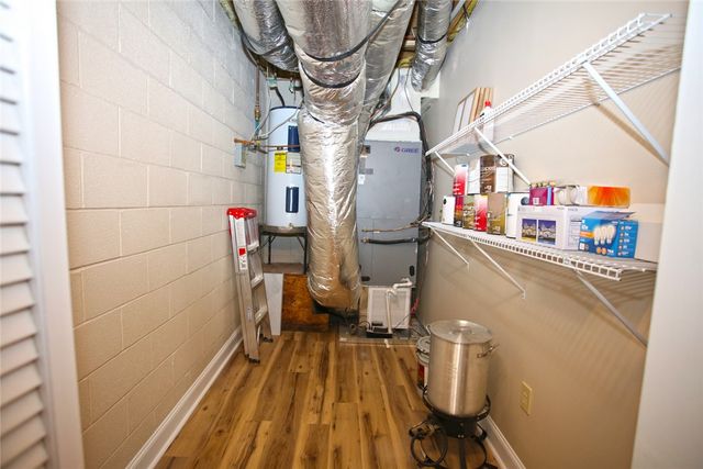 110 Nautica Point, Six Mile, SC 29682