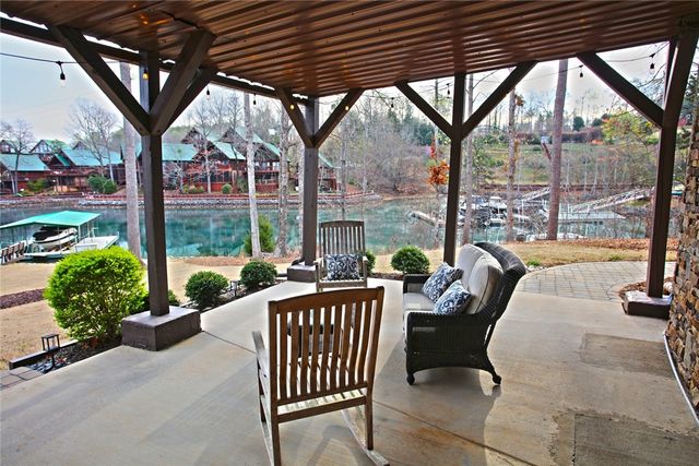 110 Nautica Point, Six Mile, SC 29682