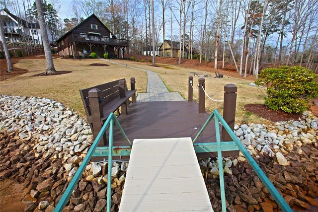 110 Nautica Point, Six Mile, SC 29682