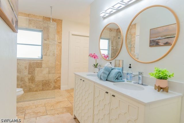 688 106th AVE N, Naples, FL 34108