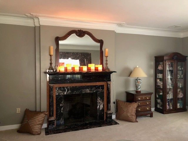 1216 Washington Rd, Mt Lebanon, PA 15228