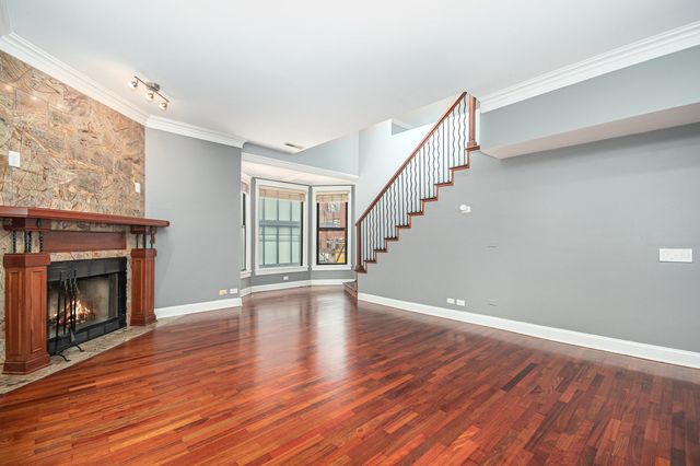747 N Sedgwick Street 4RS, Chicago, IL 60654