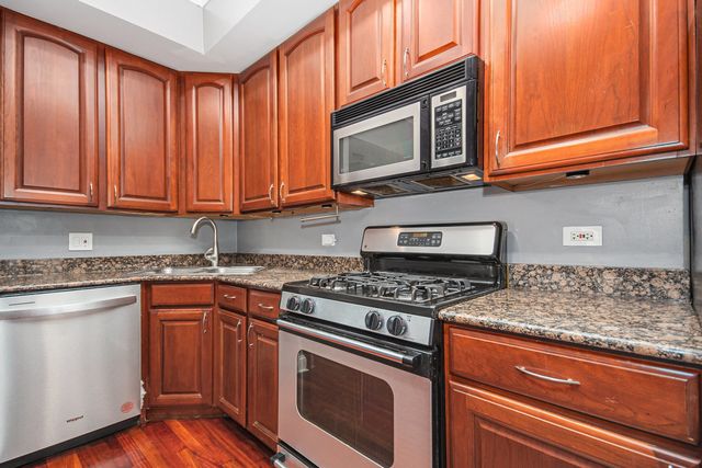 747 N Sedgwick Street 4RS, Chicago, IL 60654