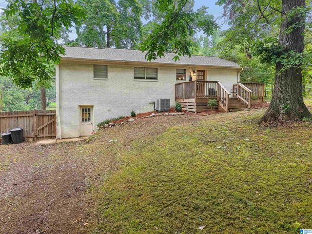 509 LYNNWOOD CIRCLE, Gardendale, AL 35217