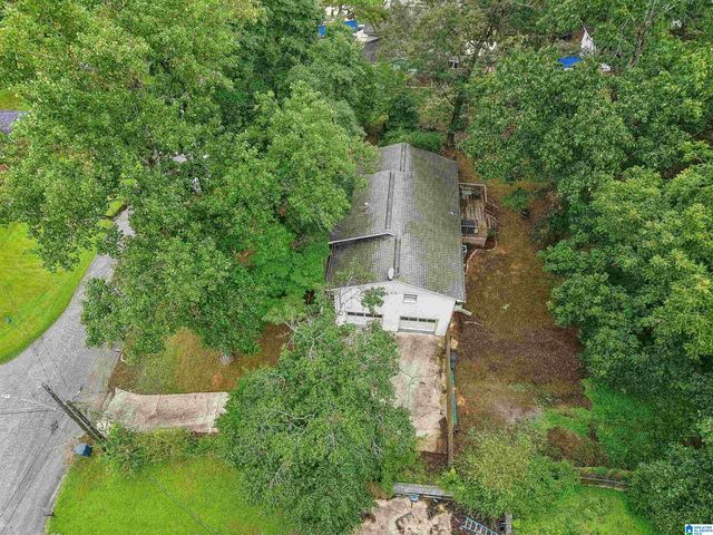 509 LYNNWOOD CIRCLE, Gardendale, AL 35217
