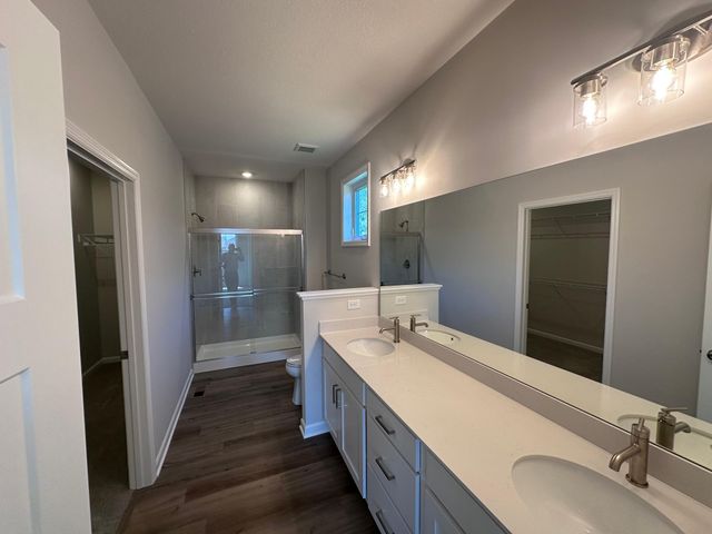 7586 201st Street W, Lakeville, MN 55044