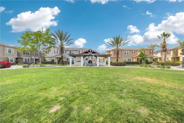 6101 Snapdragon, Eastvale, CA 92880