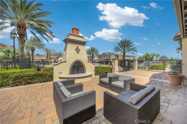 6101 Snapdragon, Eastvale, CA 92880