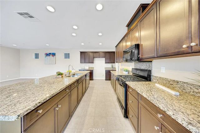 6101 Snapdragon, Eastvale, CA 92880