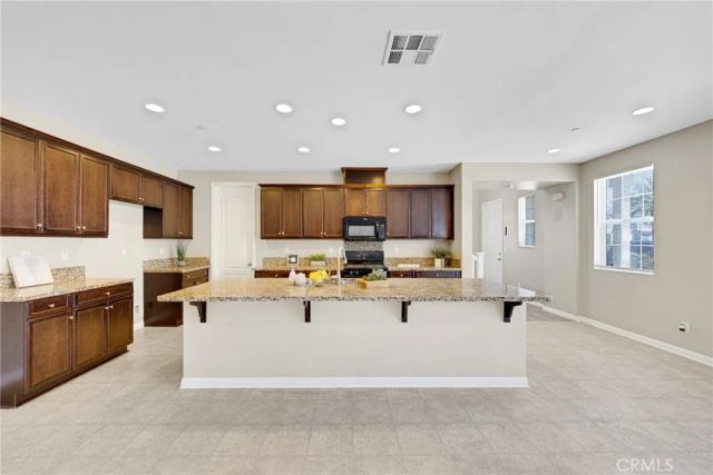 6101 Snapdragon, Eastvale, CA 92880