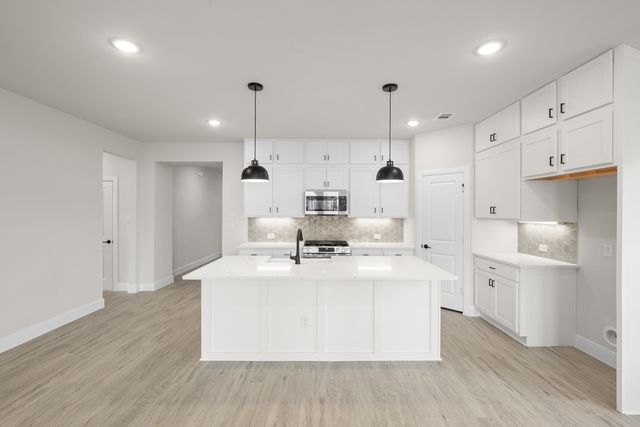 1124 Abigail Way, Midlothian, TX 76065