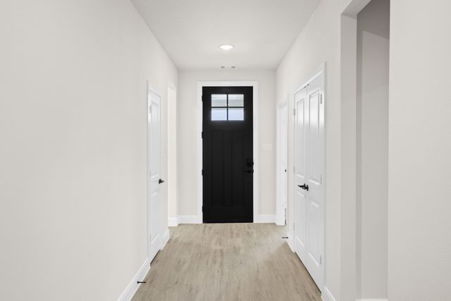 1124 Abigail Way, Midlothian, TX 76065