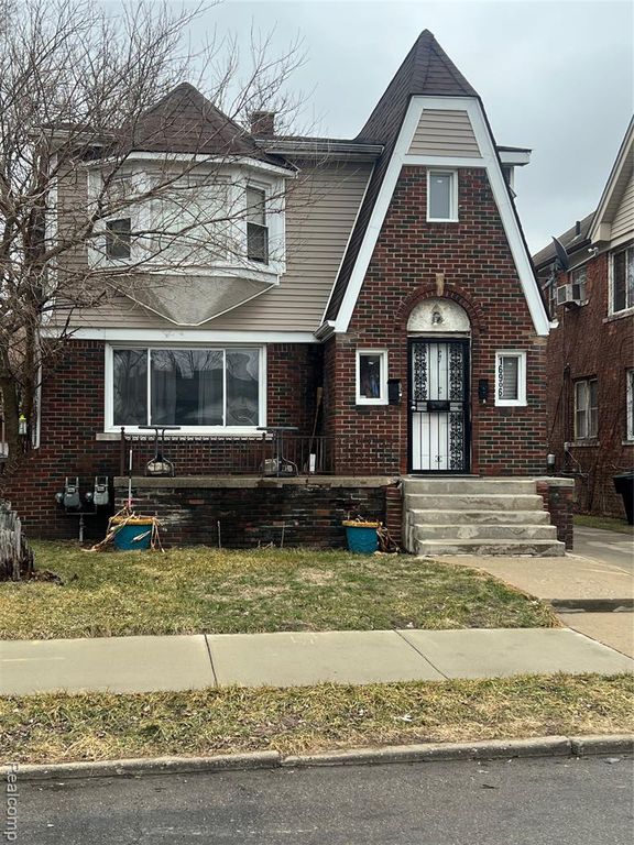 16906 Prairie Street, Detroit, MI 48221