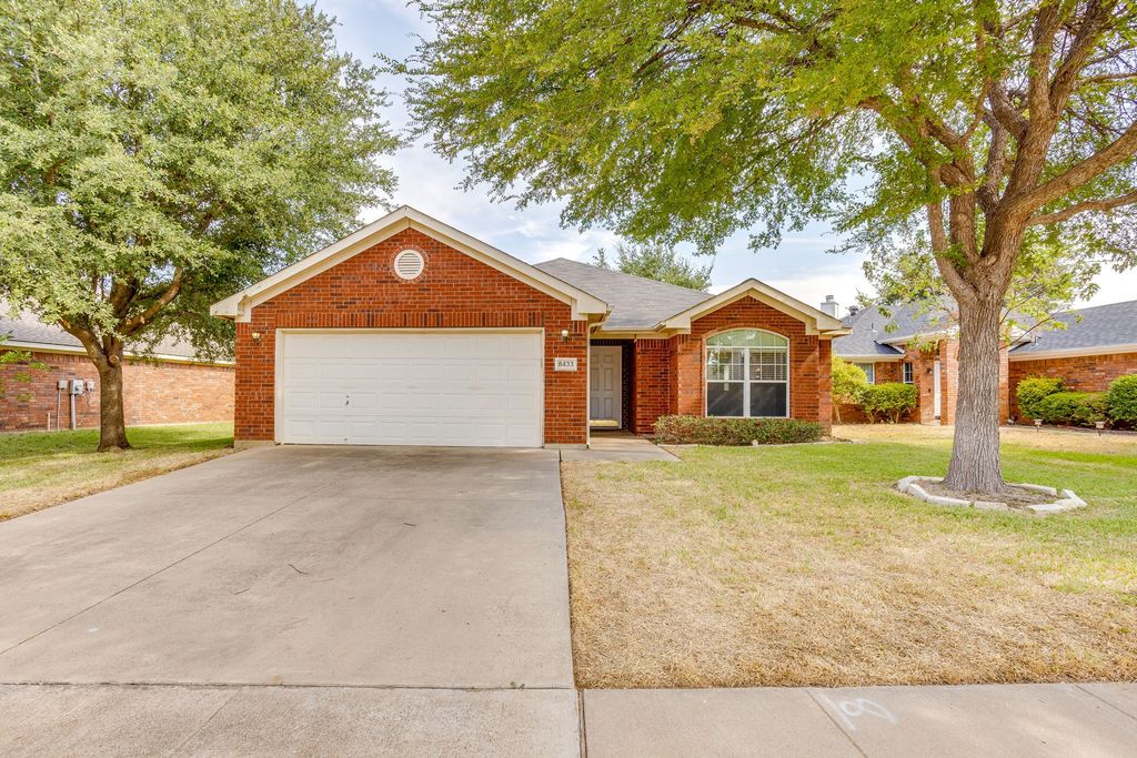 8433 Trinity Vista Trail, Fort Worth, TX 76053 — photo 2