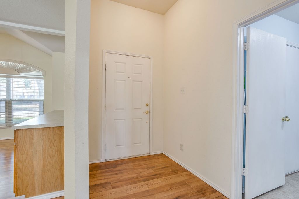 8433 Trinity Vista Trail, Fort Worth, TX 76053 — photo 3