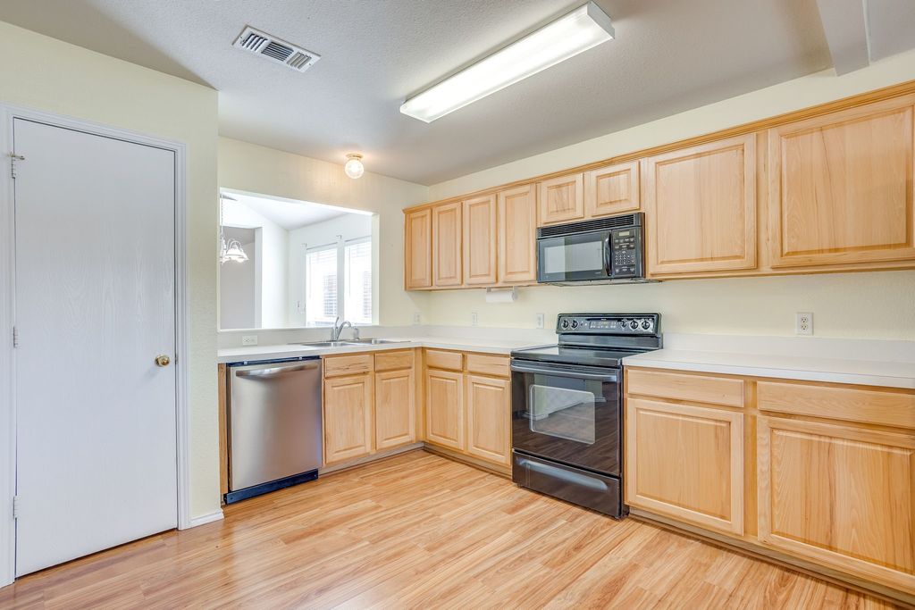 8433 Trinity Vista Trail, Fort Worth, TX 76053 — photo 5