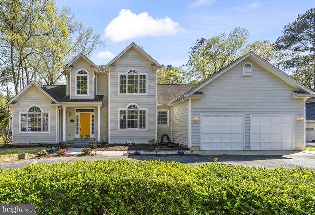 11315 LORD BALTIMORE DR, Swan Point, MD 20645