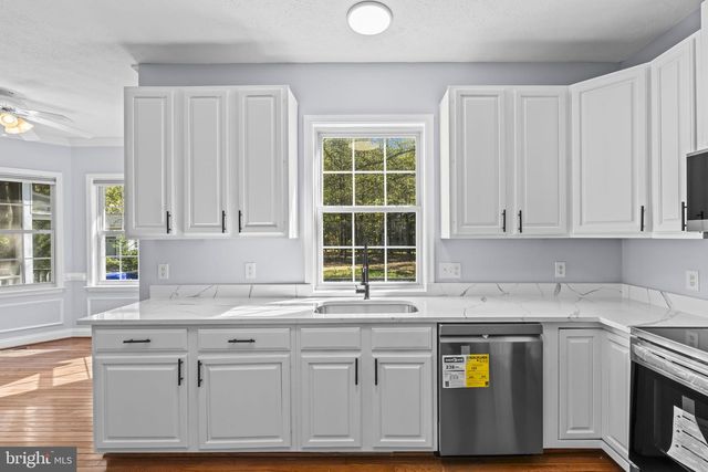 11315 LORD BALTIMORE DR, Swan Point, MD 20645