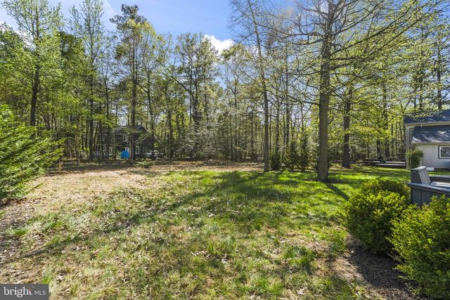 11315 LORD BALTIMORE DR, Swan Point, MD 20645