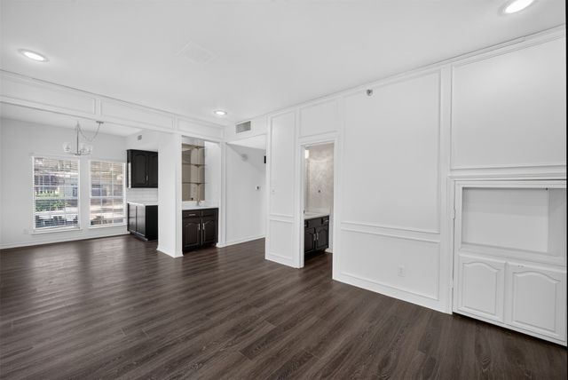 1319 Birkenhead Court, Dallas, TX 75204