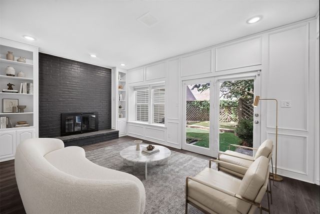 1319 Birkenhead Court, Dallas, TX 75204