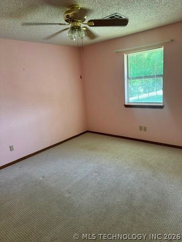 702 Shirley, Madill, OK 73446