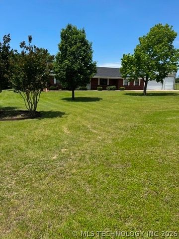 702 Shirley, Madill, OK 73446