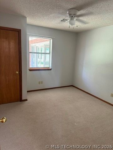 702 Shirley, Madill, OK 73446